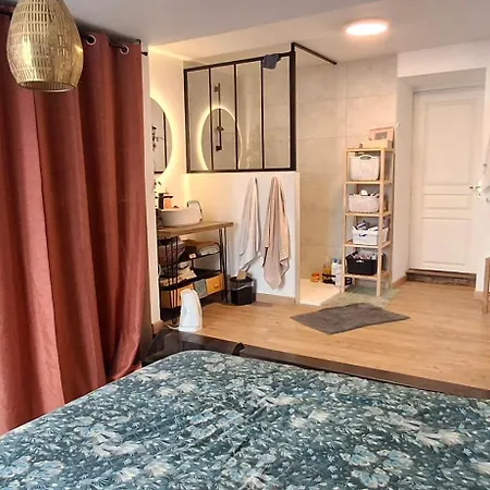 Hébergement de vacances Maison Centre Avec Jardin Aurillac